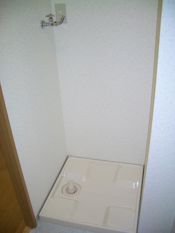 Other Equipment. Washing machine Storage