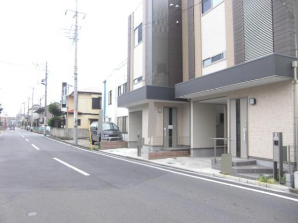 Local photos, including front road