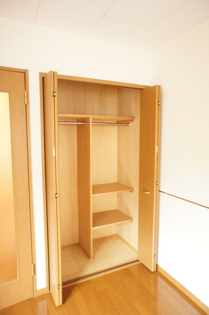 Receipt. Storage is a lot put type