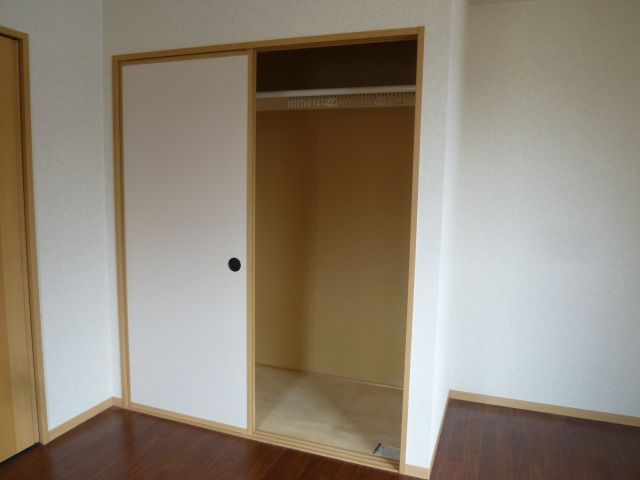 Receipt. Independent wash basin with. 