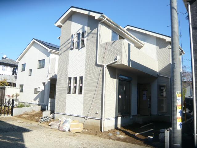 Local appearance photo. 6 Building _3590 ten thousand! ! ◆ Popular face-to-face kitchen! Solar panels equipped! ◆ With dishwasher!