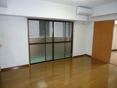 Living and room. LDK12 Pledge