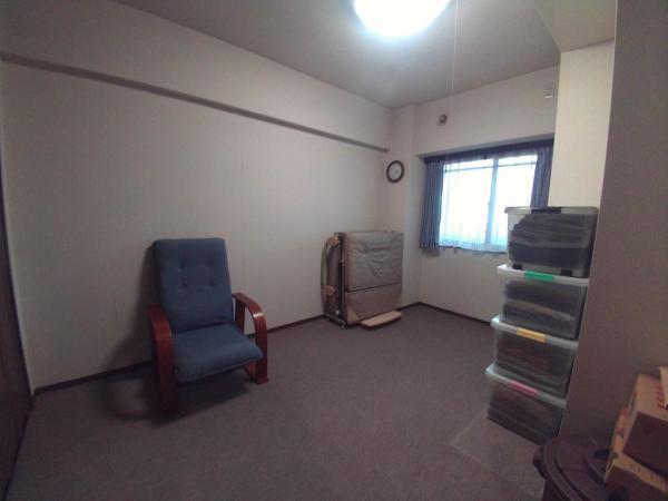 Non-living room