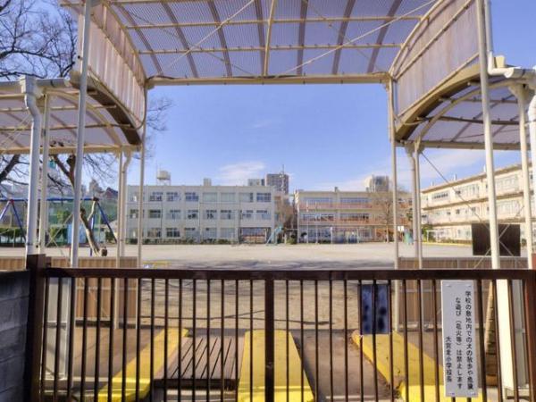 Primary school. 210m Omiya north elementary school to elementary school