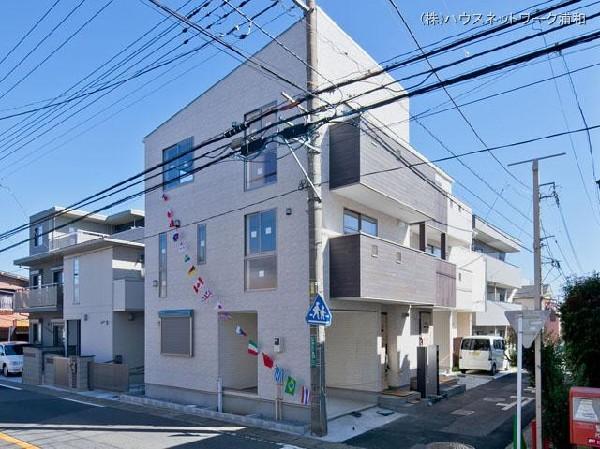 Local appearance photo