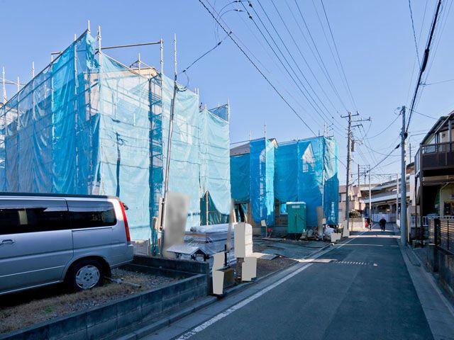 Local photos, including front road. 12 / 12 shooting Frontal road, Southeast direction