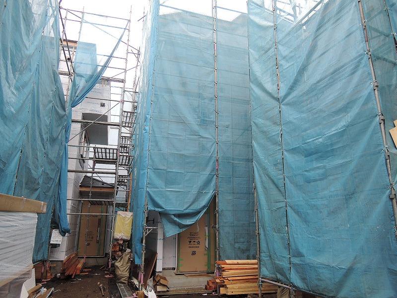 Local appearance photo. Local (12 May 2013) Shooting