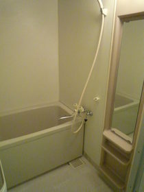 Bath. bus ・ Restroom