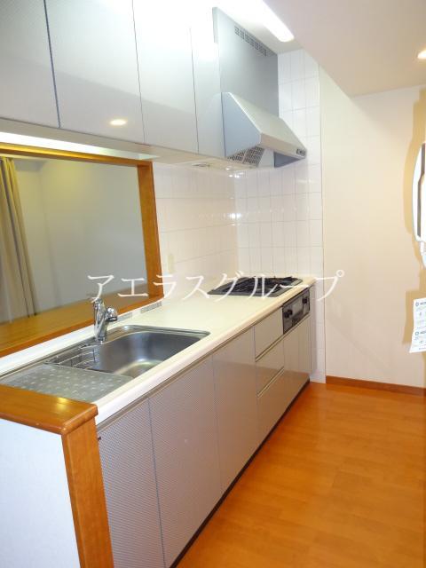 Kitchen. Stove Installed Kitchen