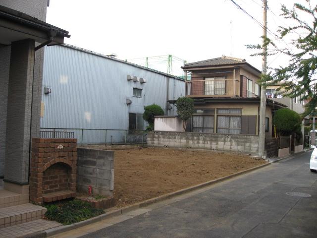 Local land photo. East 4m road, Shaping land, Vacant lot is my. 