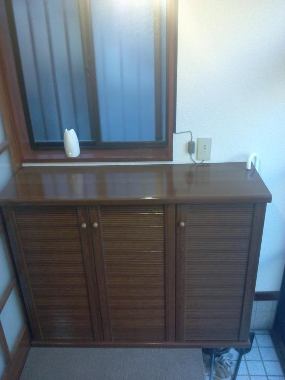 Entrance. Entrance shoes BOX