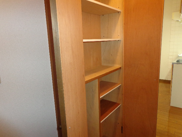 Entrance. ☆ Shoe box ☆