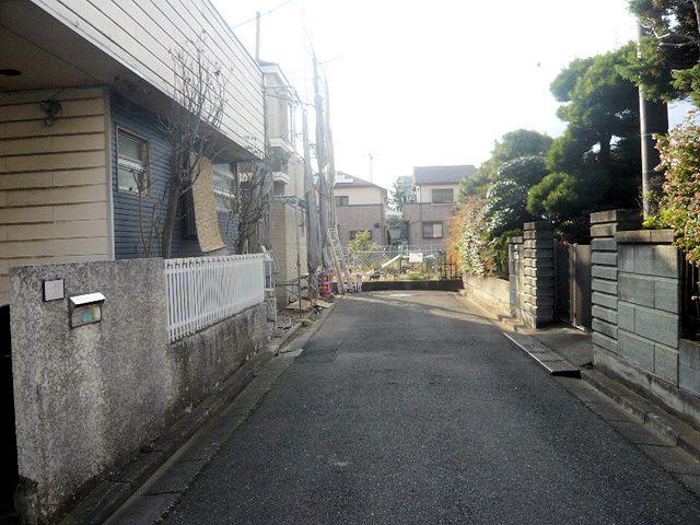 Local photos, including front road. 11 / 26 shooting. It is the back of the left side.