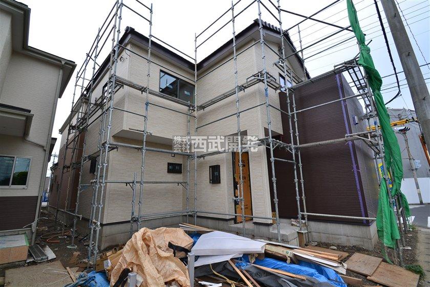 Local appearance photo. 9 Building site (November 2013) Shooting