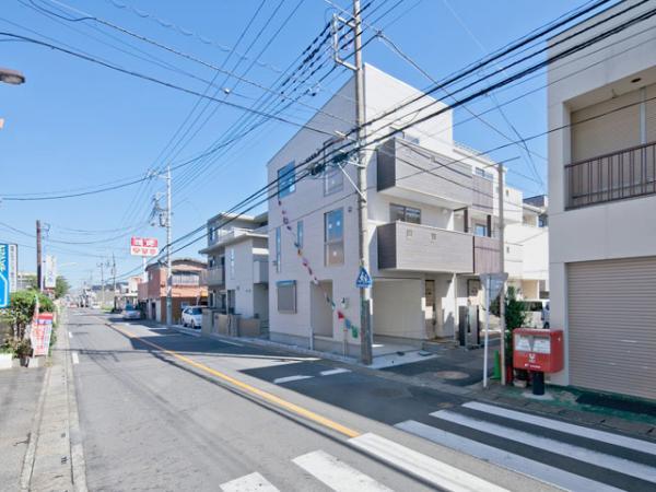 Local photos, including front road