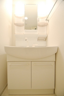 Washroom. ※ Same type of image is a photo.