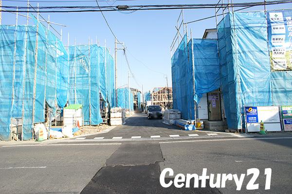 Local photos, including front road. 12 / 2 shooting Completion of framework