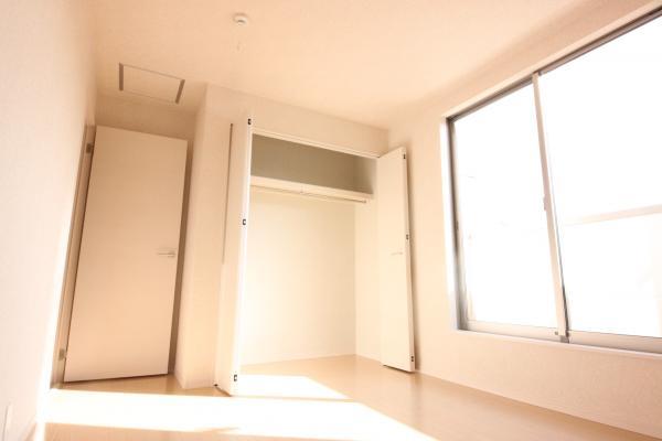 Same specifications photos (Other introspection)