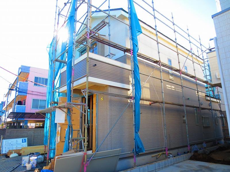 Local appearance photo. Local (12 May 2013) Shooting