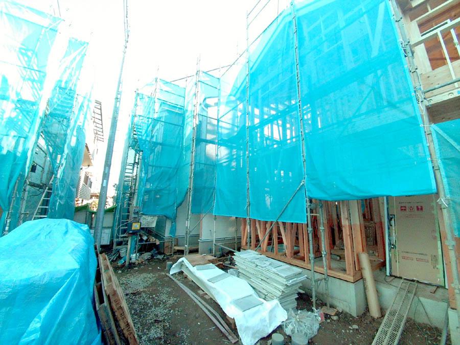 Local photos, including front road. 7 Building We offer the same use the finished model house of this property. Please feel free to contact us.