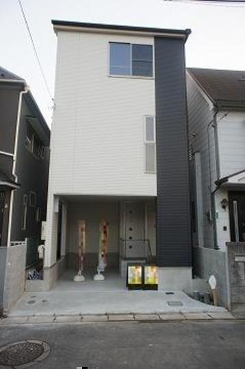 Local appearance photo. Building appearance