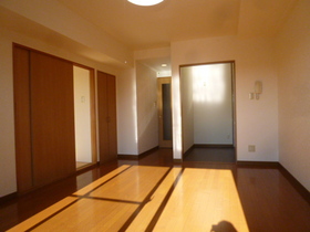 Living and room. LDK12.6 Pledge