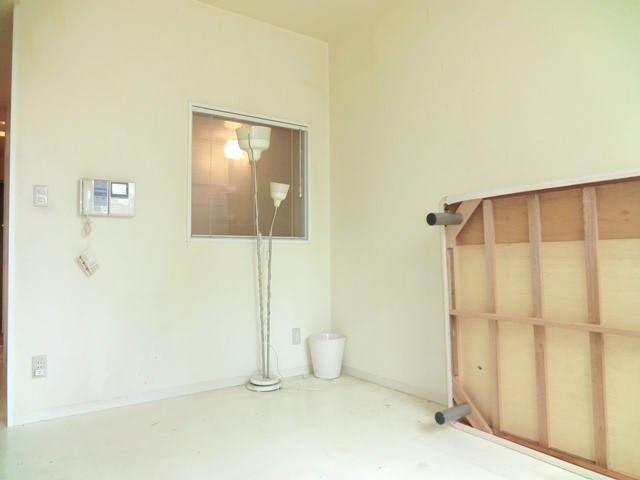 Living and room.  ☆ It looks Bathing ☆ 