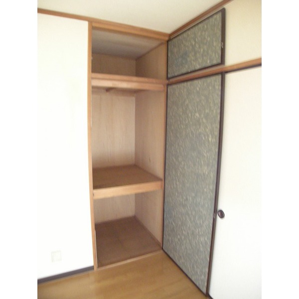 Receipt. Western-style housing