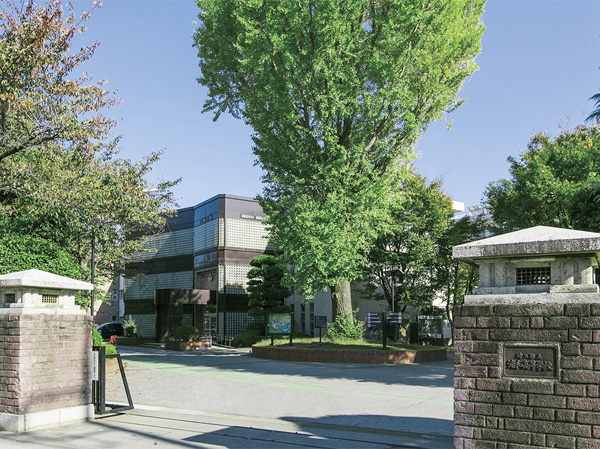 Surrounding environment. Prefectural Urawa High School (about 1270m ・ 16-minute walk)