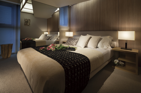 Building structure. Ensure a suitable Western-style (1) size of about 6.4 tatami mats and plenty of storage in the main bedroom of Mrs.