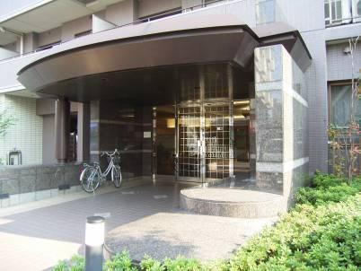 Entrance. auto lock Elevator