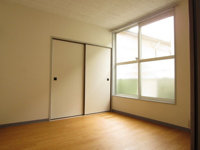 Living and room. Windows facing south