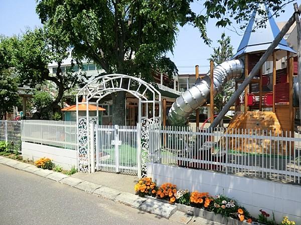 kindergarten ・ Nursery. 220m until dawn kindergarten