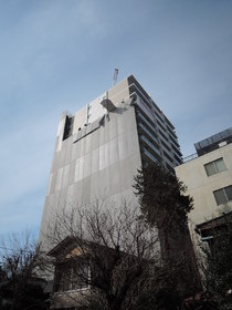 Building appearance. In late March tenants scheduled to start