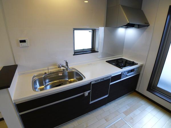 Kitchen. Ventilation is good bright kitchen with two faces lighting Indoor (July 2013) Shooting Building 2