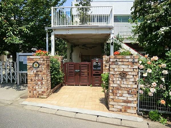 kindergarten ・ Nursery. 400m until dawn kindergarten