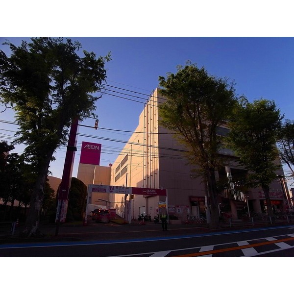 Shopping centre. 2142m to ion Kitaurawa (shopping center)