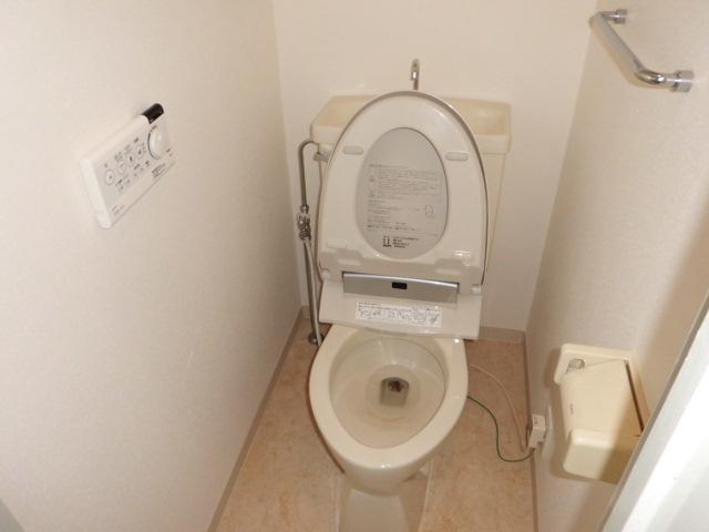 Toilet