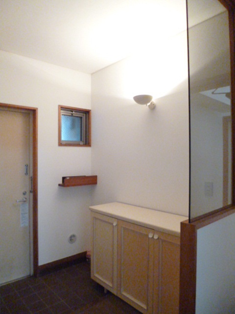 Entrance. It is the entrance space of spread