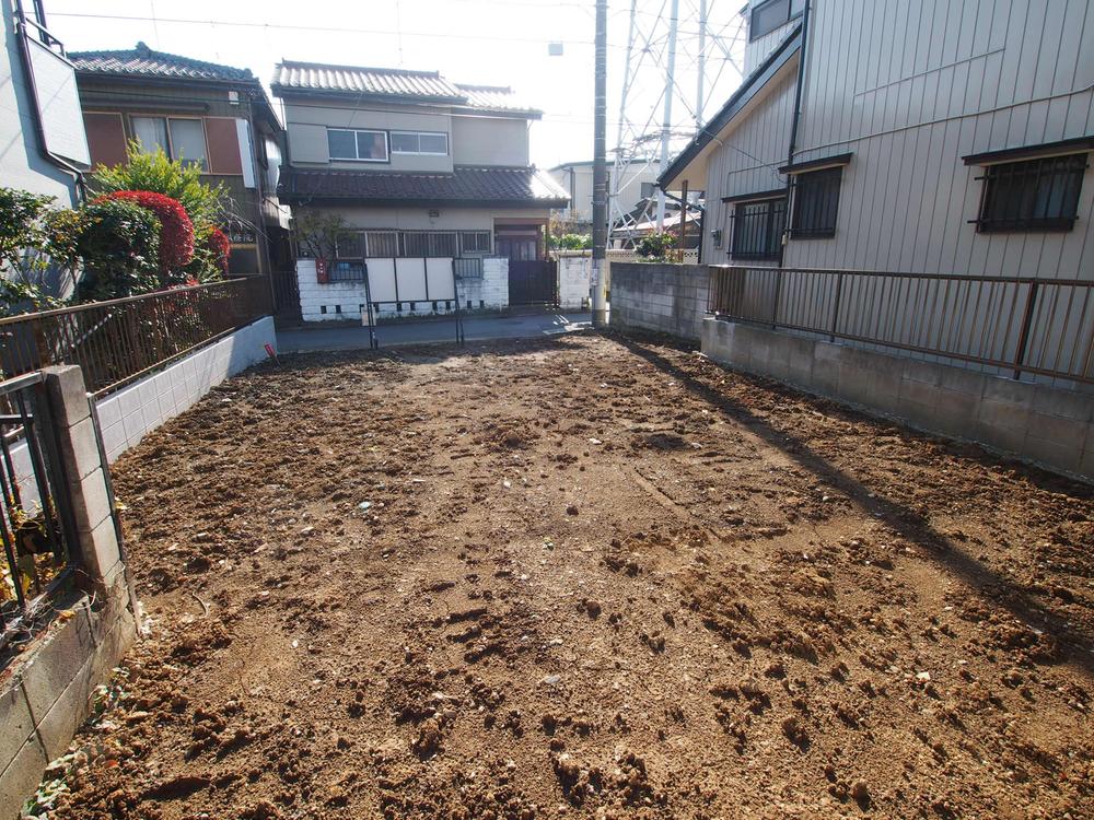 Local land photo. Local (12 May 2013) Shooting