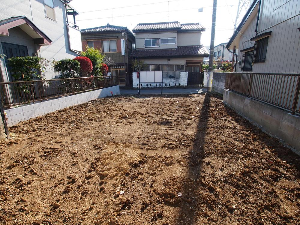 Local land photo. Local (12 May 2013) Shooting