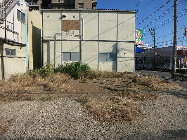 Local land photo. Local (12 May 2013) Shooting