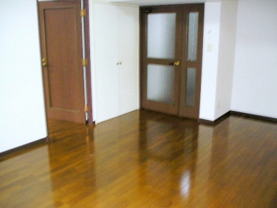 Living and room. LD11.5 Pledge indoor reference photograph