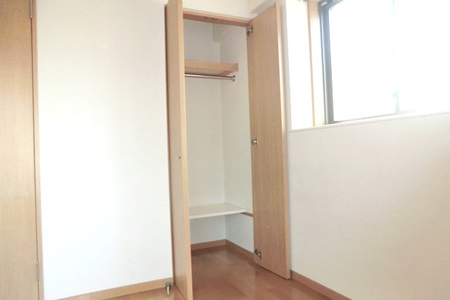 Receipt. ☆ Plenty of storage ・ Closet type ☆