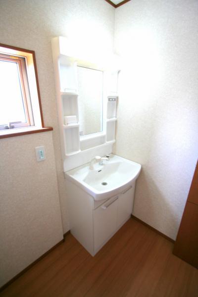 Wash basin, toilet
