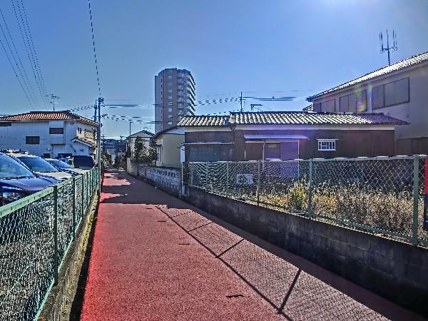 Local land photo. In a quiet residential area, You views of the calm life