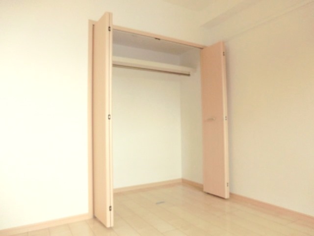 Receipt. Reference photograph