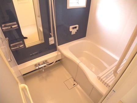 Bath. Hot water supply Tsui焚 ・ Bathroom Dryer