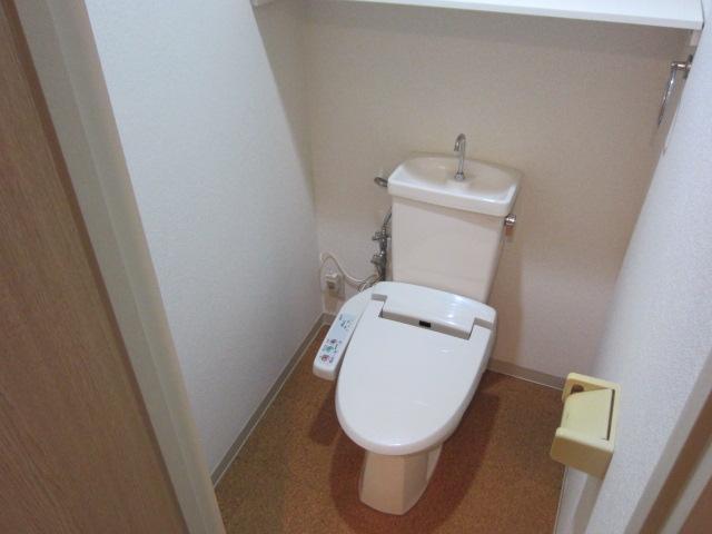 Toilet