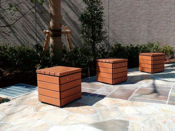 earthquake ・ Disaster-prevention measures.  [Kamado stool] Was set up and remove the sitting board in the event of a disaster the stool, which can be used as a "soup kitchen stove" in providing park and on-site.